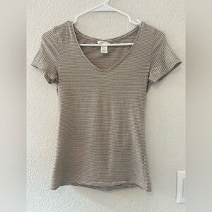 H&M V-Neck Fitted Tee